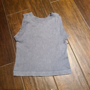 gray/blue tank top
